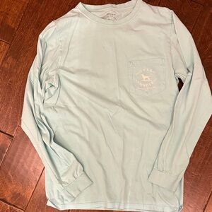 Women’s long sleeve tshirt